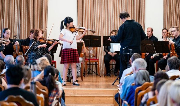 VII. Óbudai ZeneZug Fesztivál - Miből lesz a cserebogár? 2025.06.13 18 óra Budapesti Vonósok