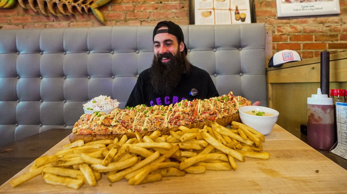 A világ legnagyobb homártekercse - Világjáróknak kötelező, bár ha legyűröd le kell ülnöd pár órára