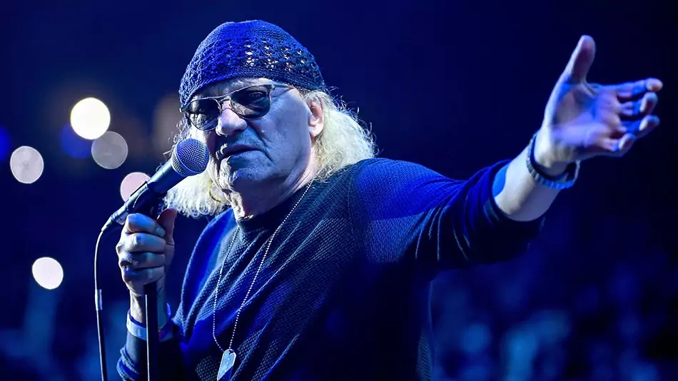 Charlie - 2023.04.01 17 óra - MOM