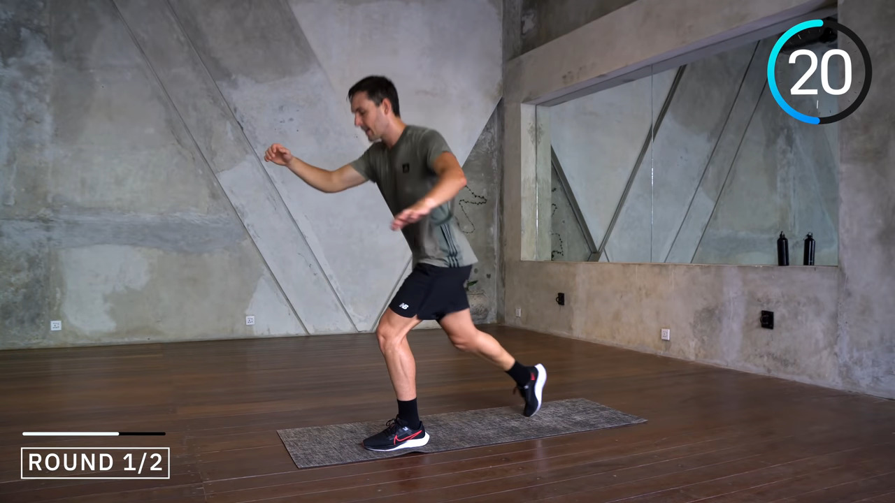 Harmincperces álló HIIT kardió edzés