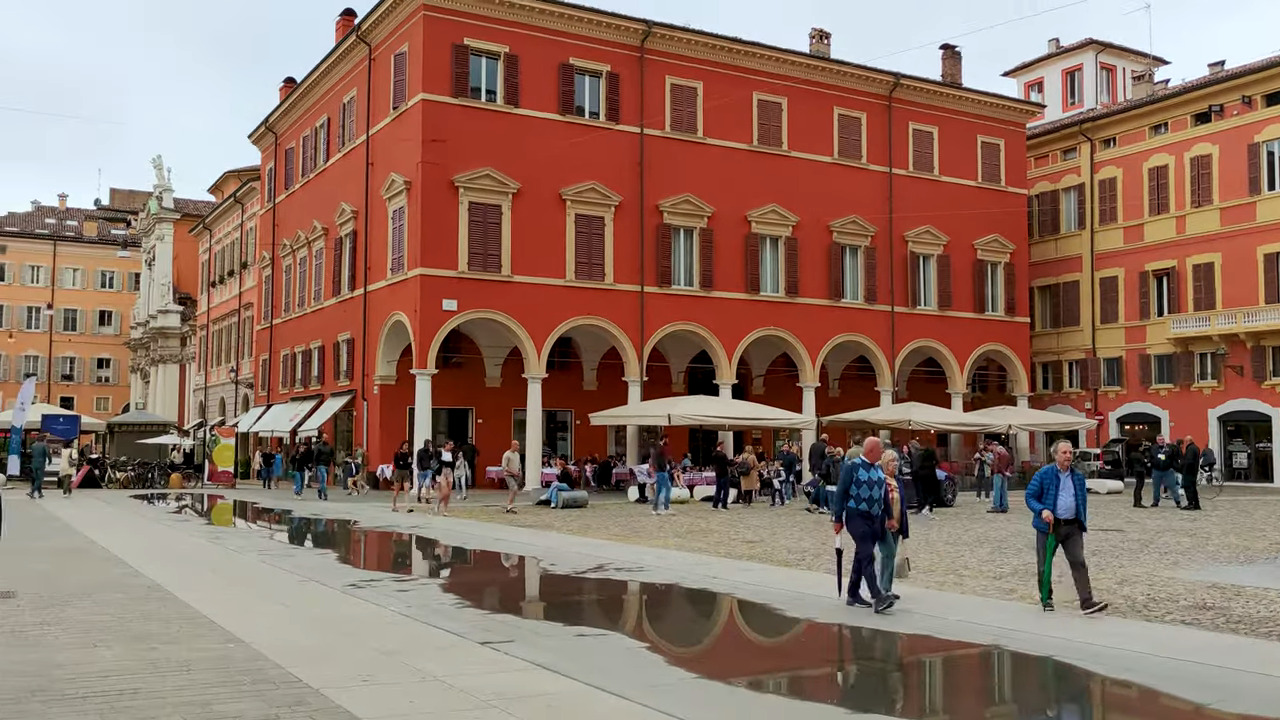 Modena - Luciano Pavarotti és Enzo Ferrari szülővárosa