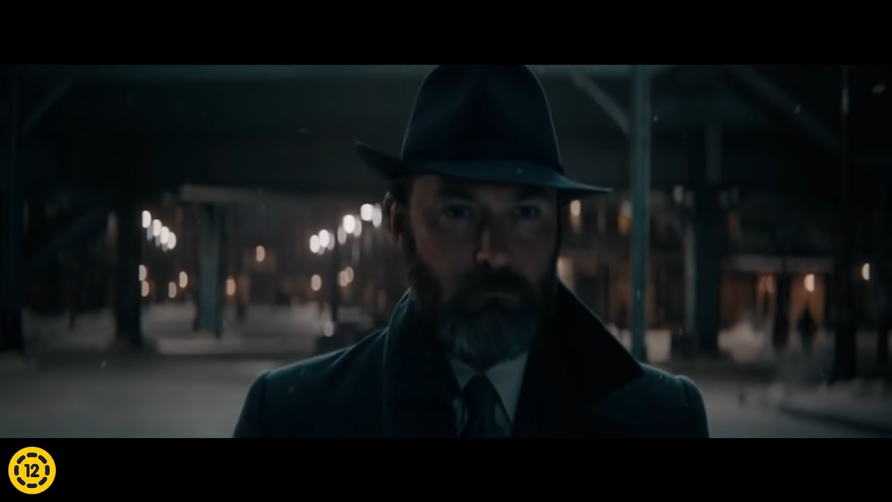 Legendás állatok és megfigyelésük - Dumbledore titkai